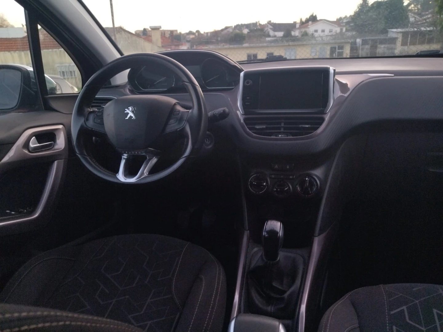 Peugeot 2008 1.2 PureTech Style