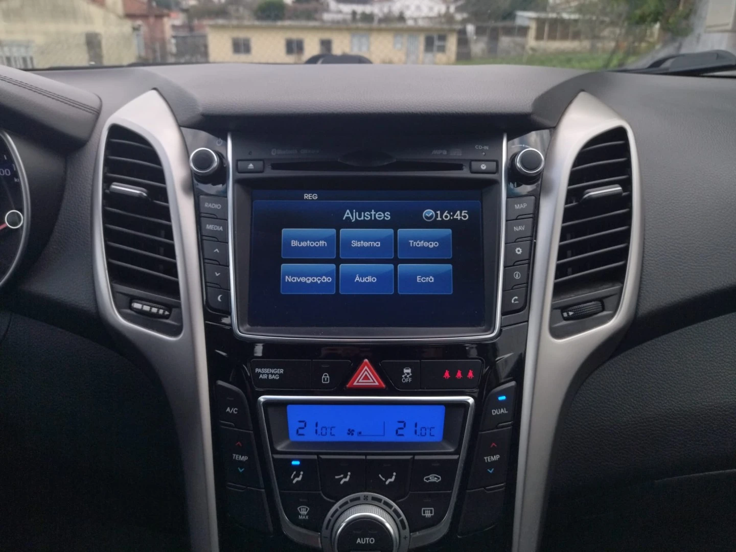 Hyundai i30 SW 1.6 CRDi Blue Comfort Auto AC+J17