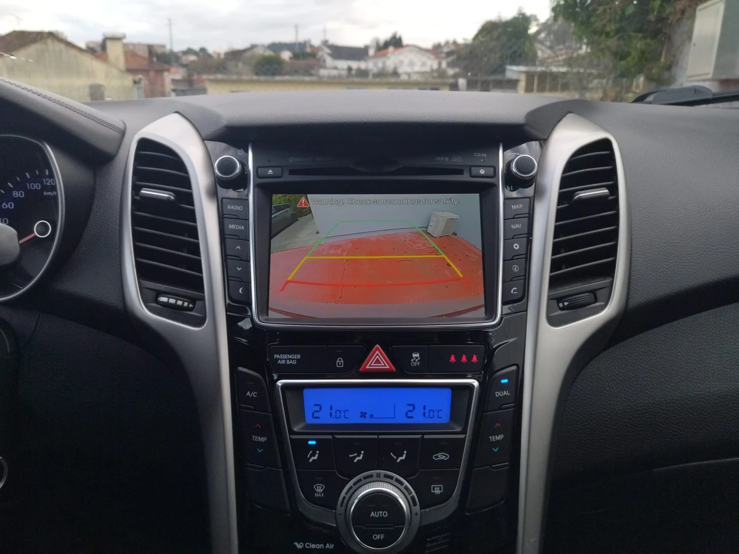 Hyundai i30 SW 1.6 CRDi Blue Comfort Auto AC+J17