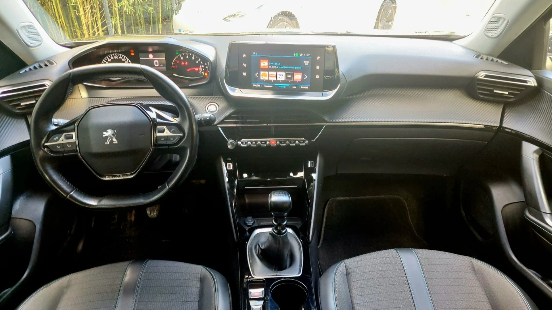 Peugeot 2008 1.5 BlueHDi Allure Pack