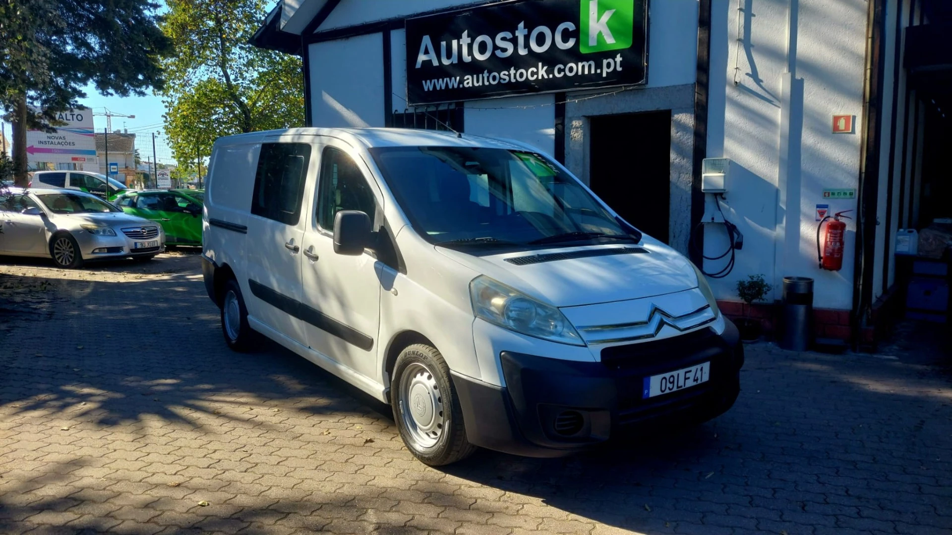 Citroën Jumpy 2.0 HDi L2H1 Semi-Vidrada
