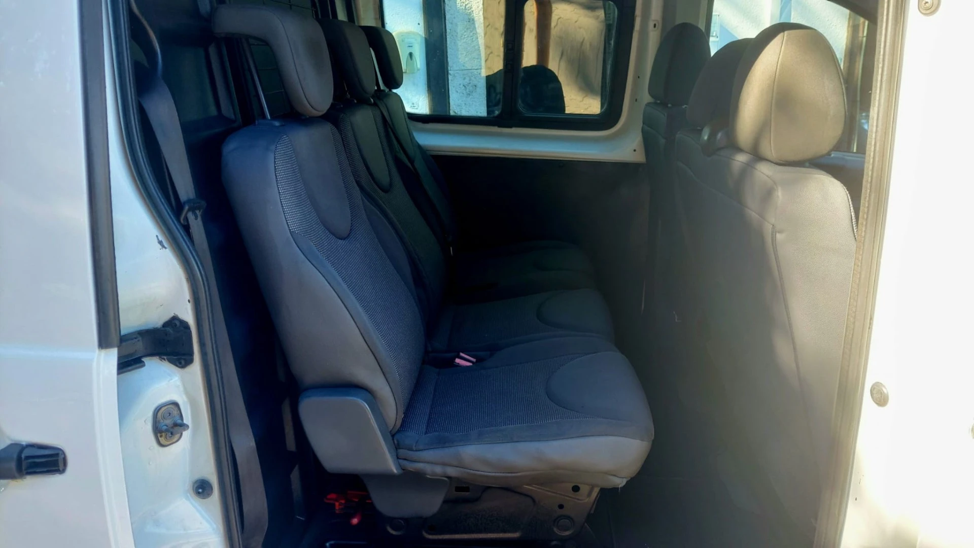 Citroën Jumpy 2.0 HDi L2H1 Semi-Vidrada