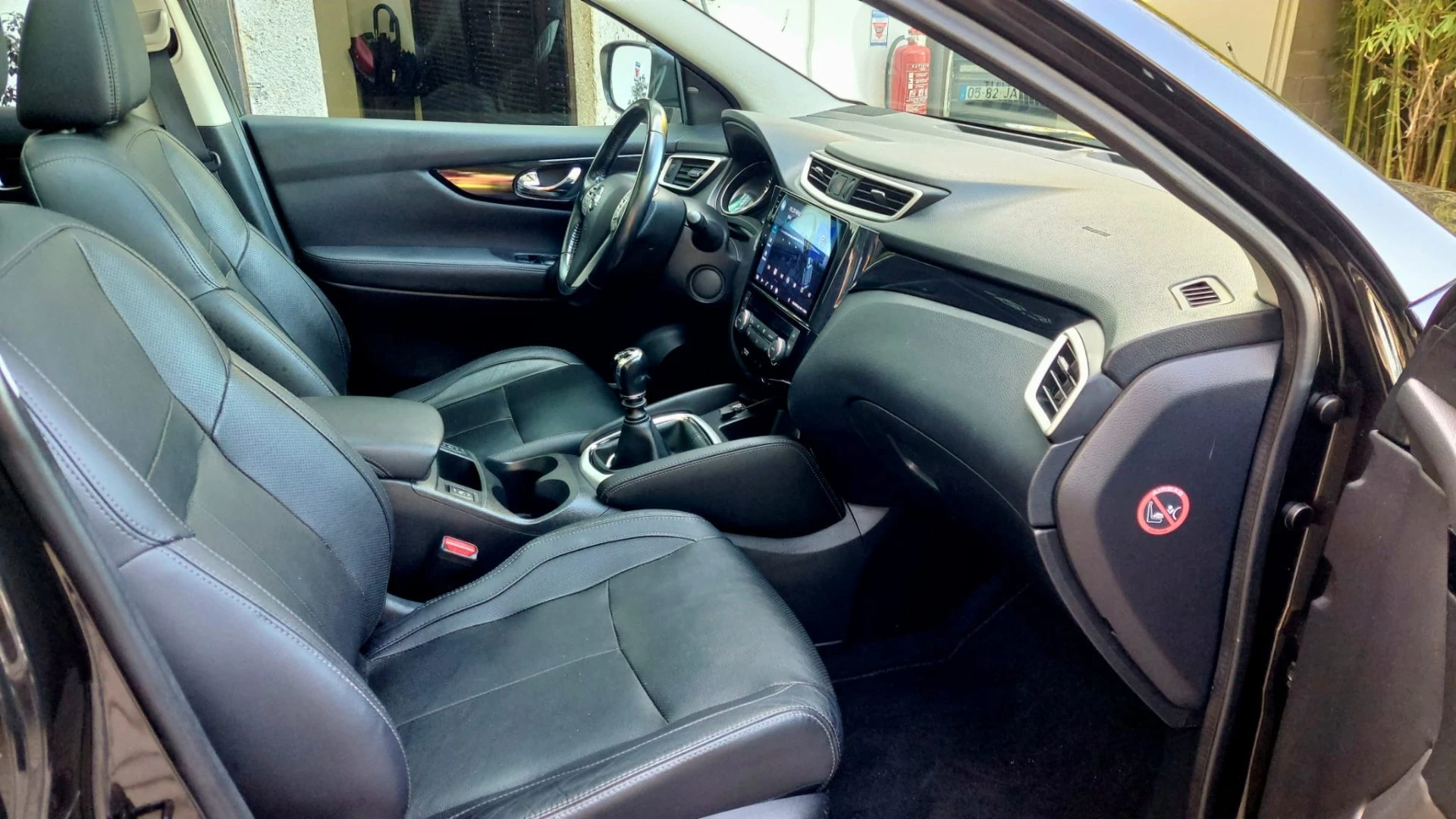 Nissan Qashqai 1.2 DIG-T 360 BLACK EDITION