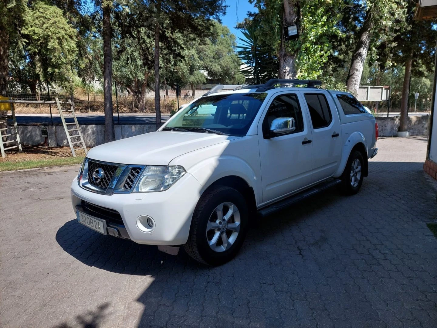 Nissan Navara 2.5 dCi CD SE 4WD