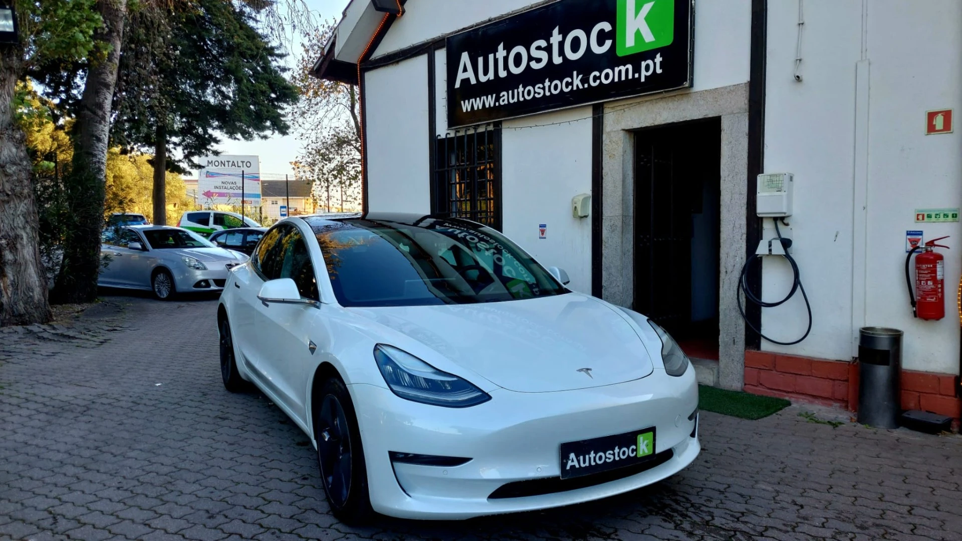 Tesla Model 3 AWD LONG RANGE DUAL MOTOR