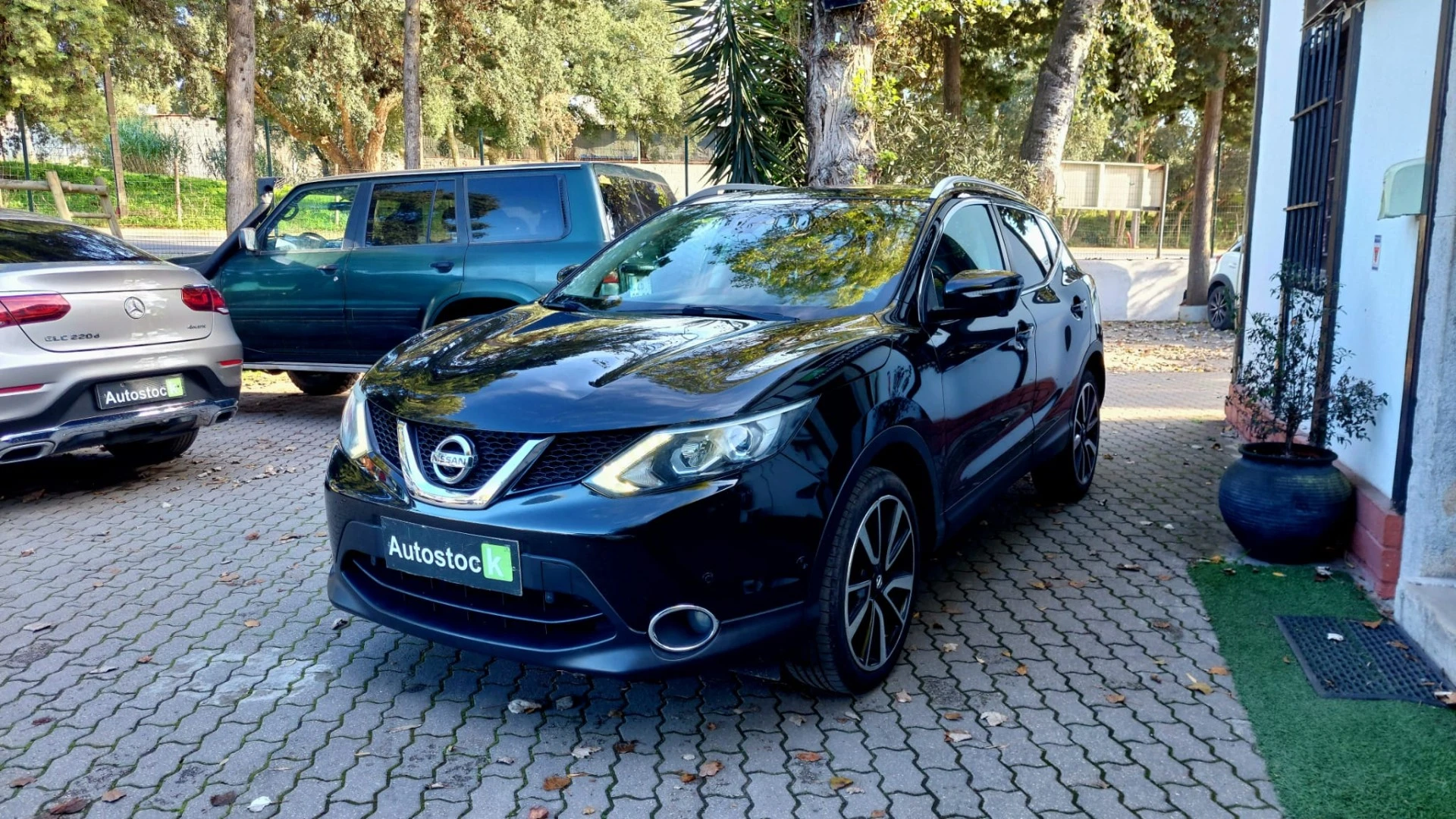 Nissan Qashqai 1.2 DIG-T 360 BLACK EDITION