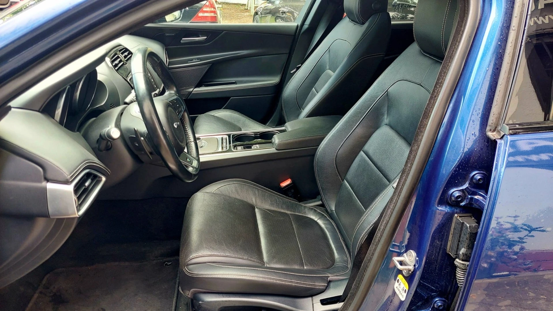 Jaguar XE 2.0 D R-Sport Aut.