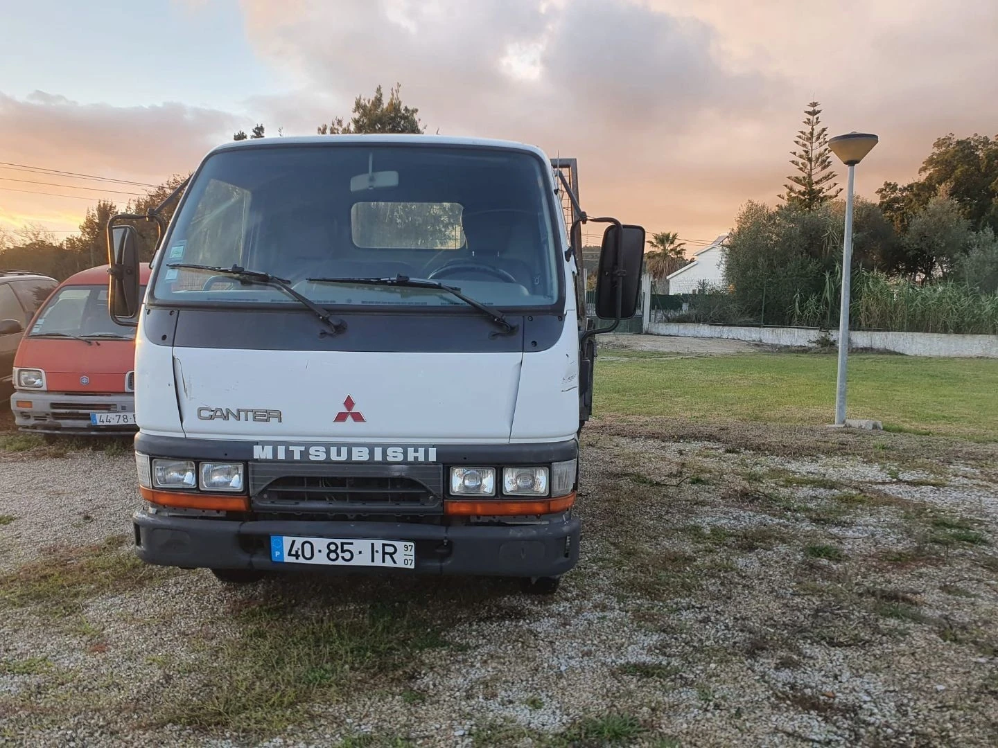 Mitsubishi Canter 2.8