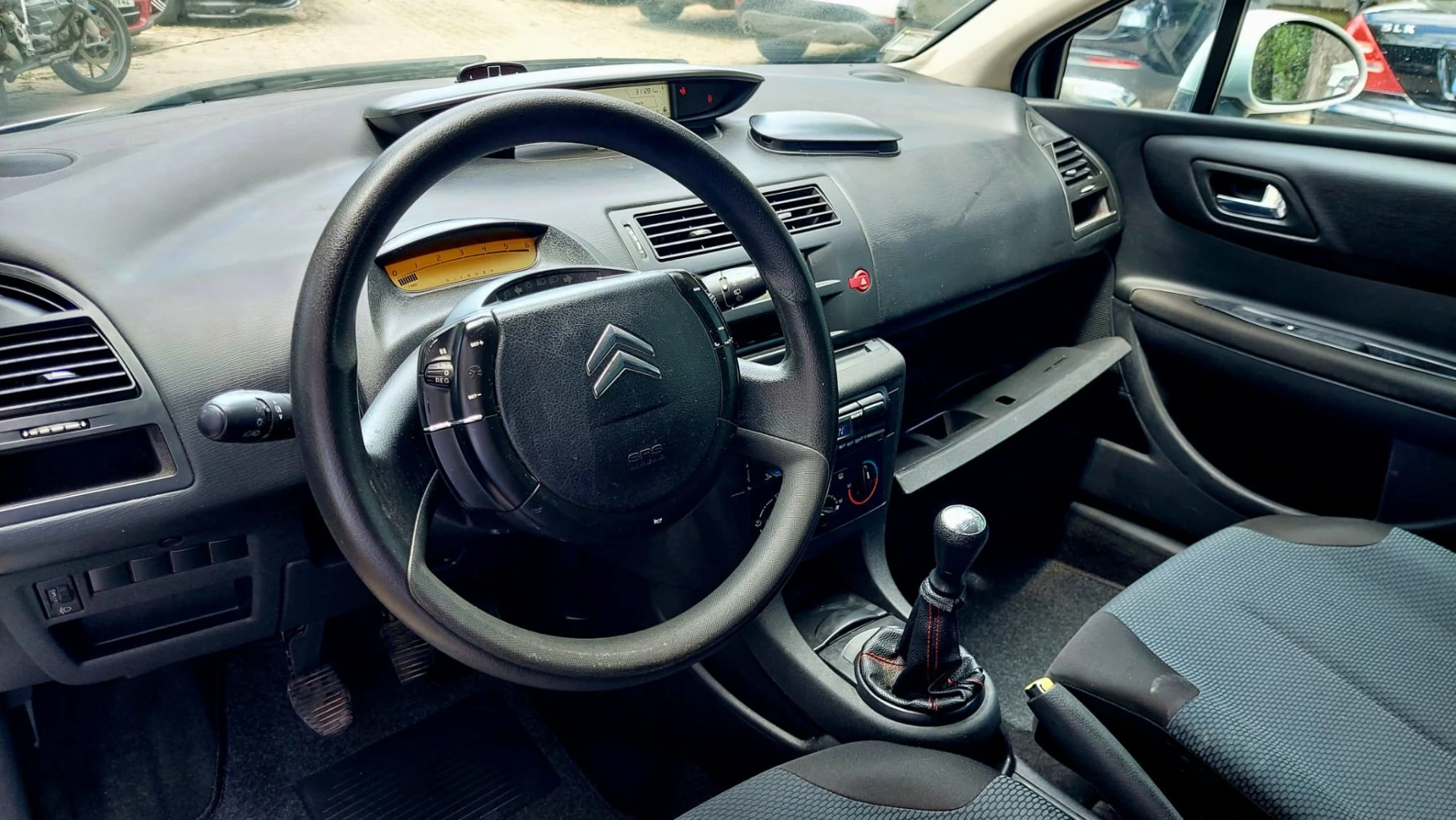 Citroën C4 Coupé 1.6 HDi X