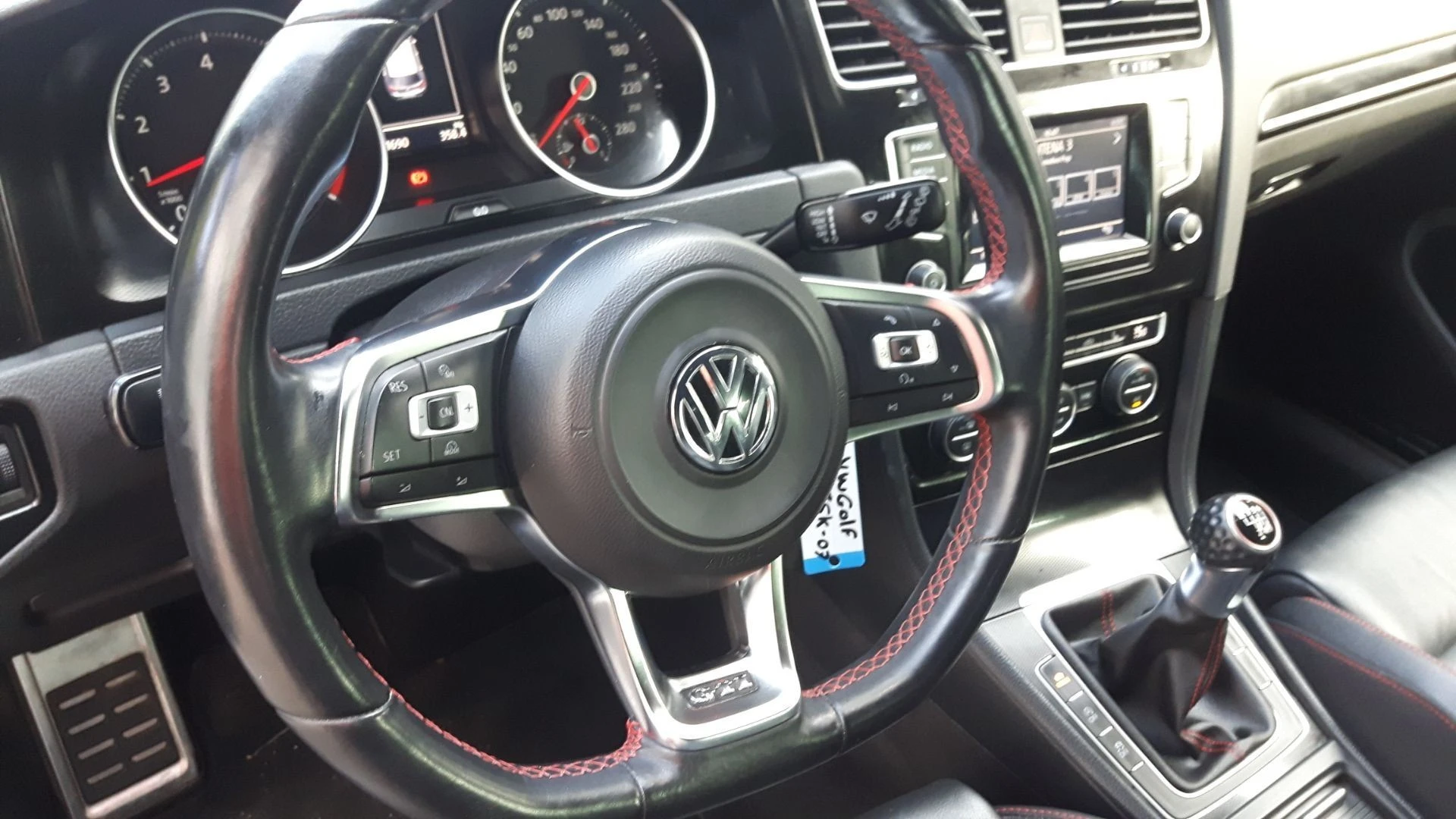 VW Golf 2.0 TSi GTi Performance