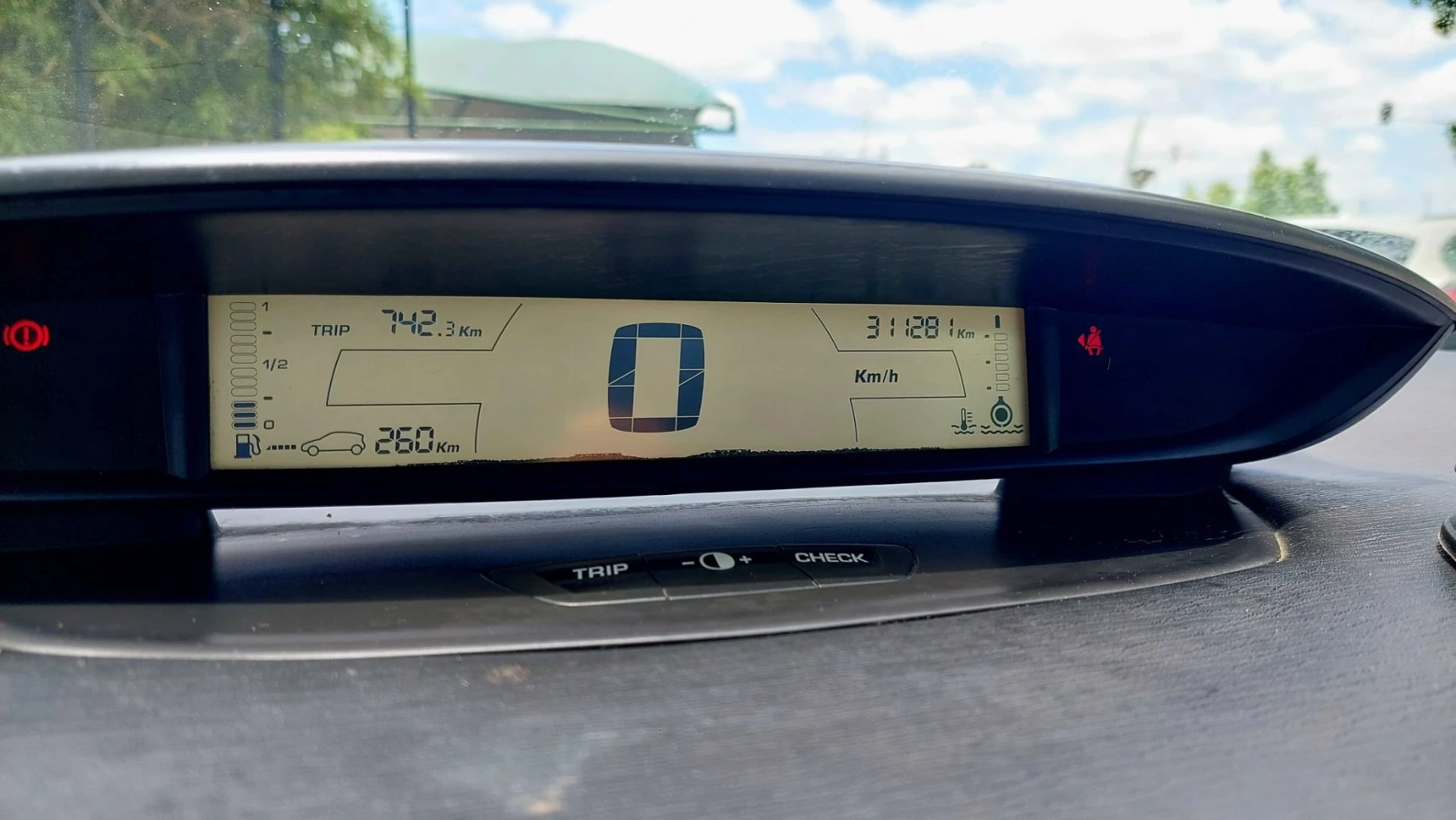 Citroën C4 Coupé 1.6 HDi X