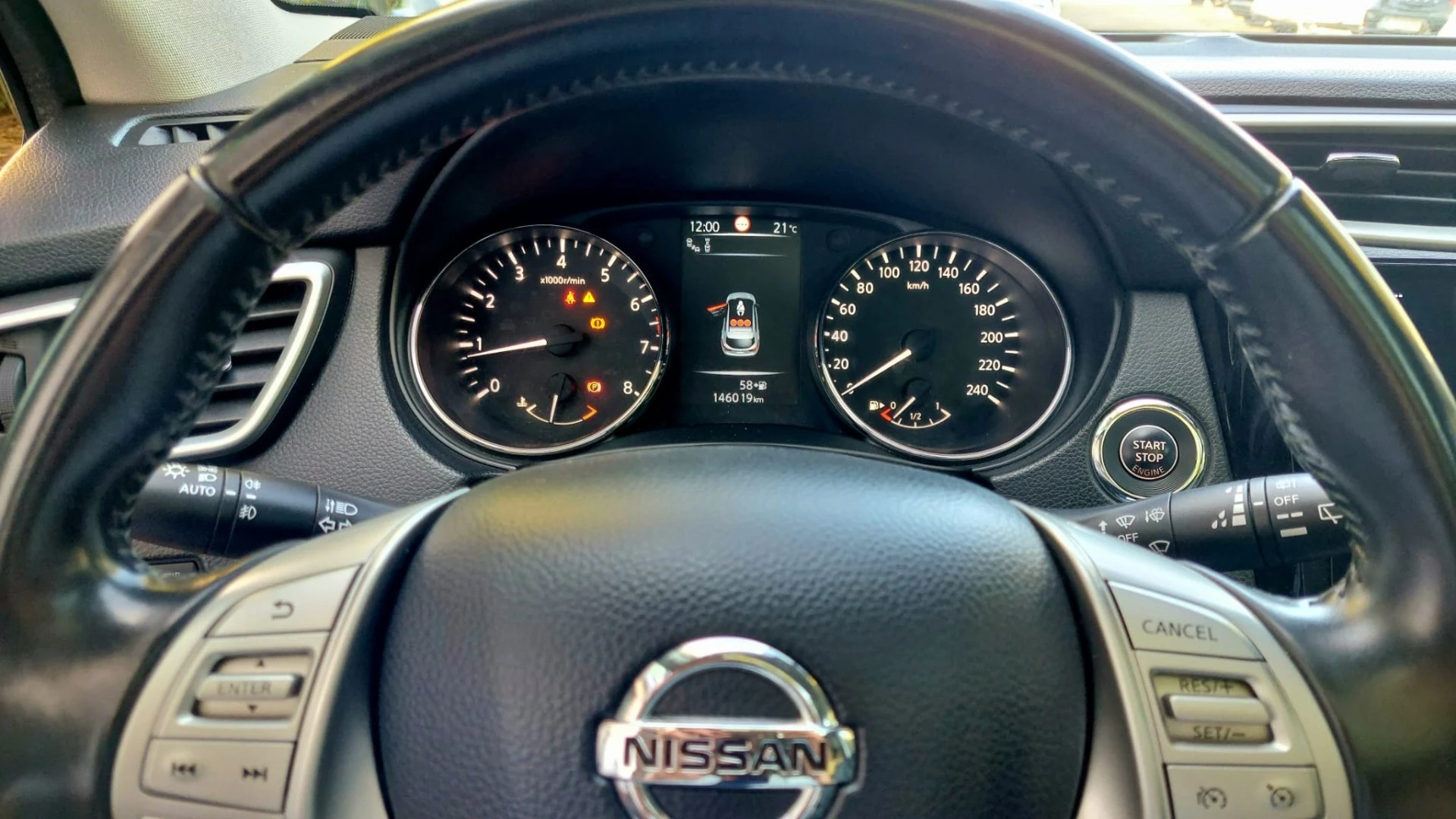 Nissan Qashqai 1.2 DIG-T 360 BLACK EDITION