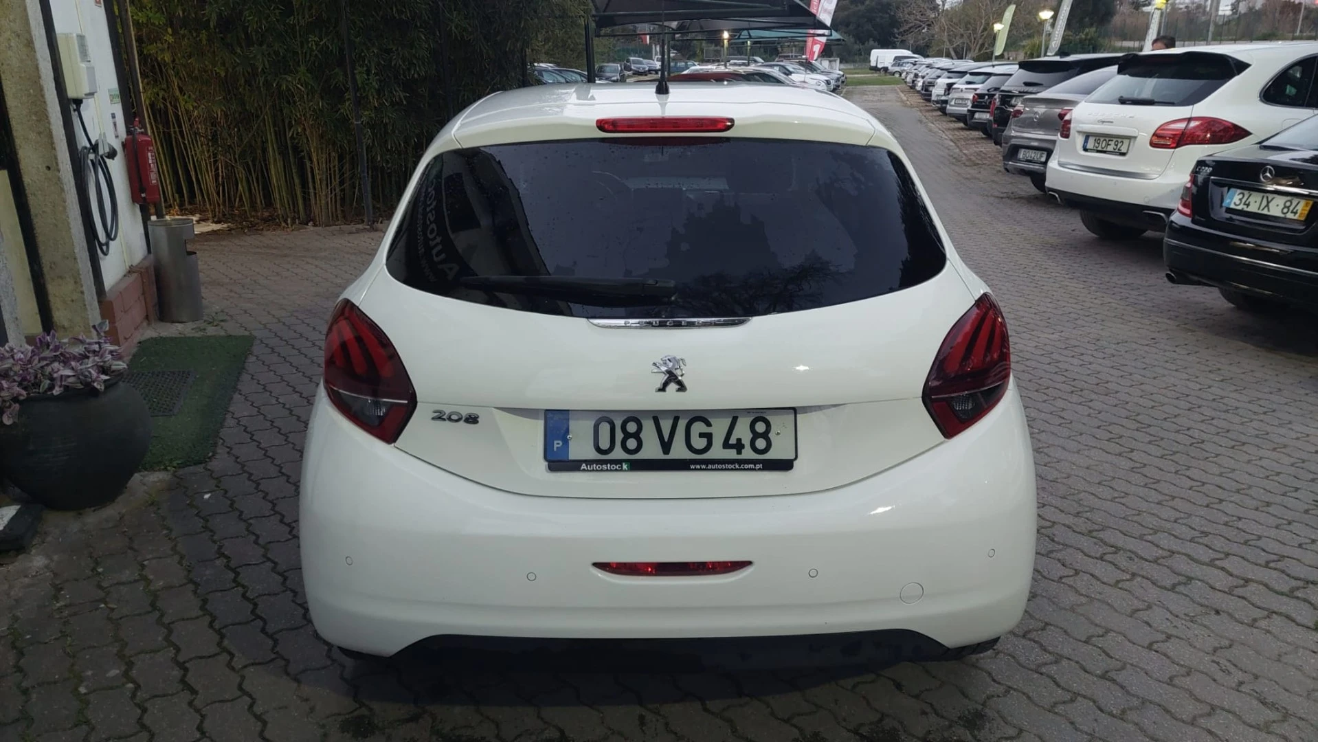 Peugeot 208 1.2 PureTech Signature