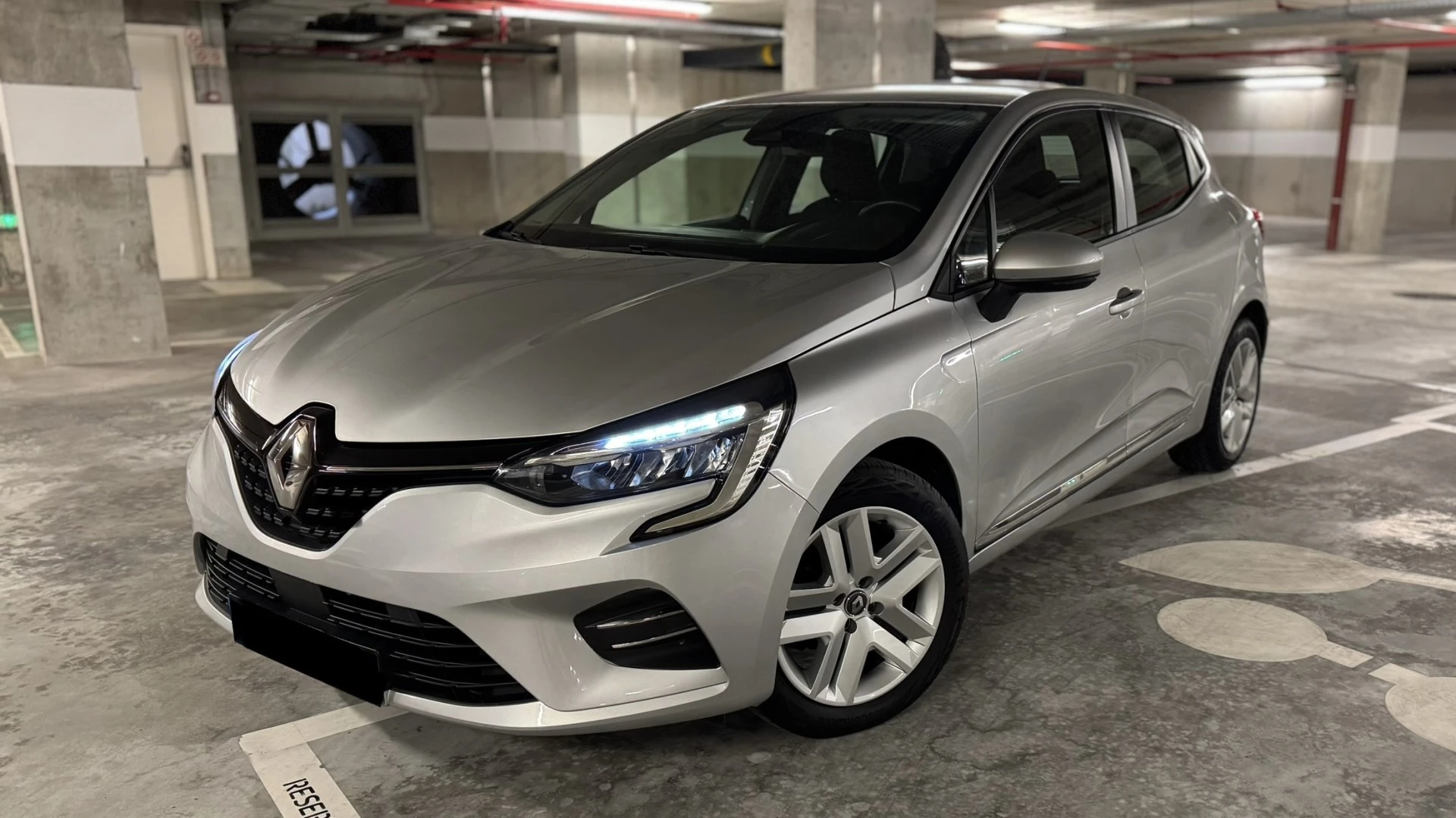 Renault Clio 1.0 TCe Intens Bi-Fuel