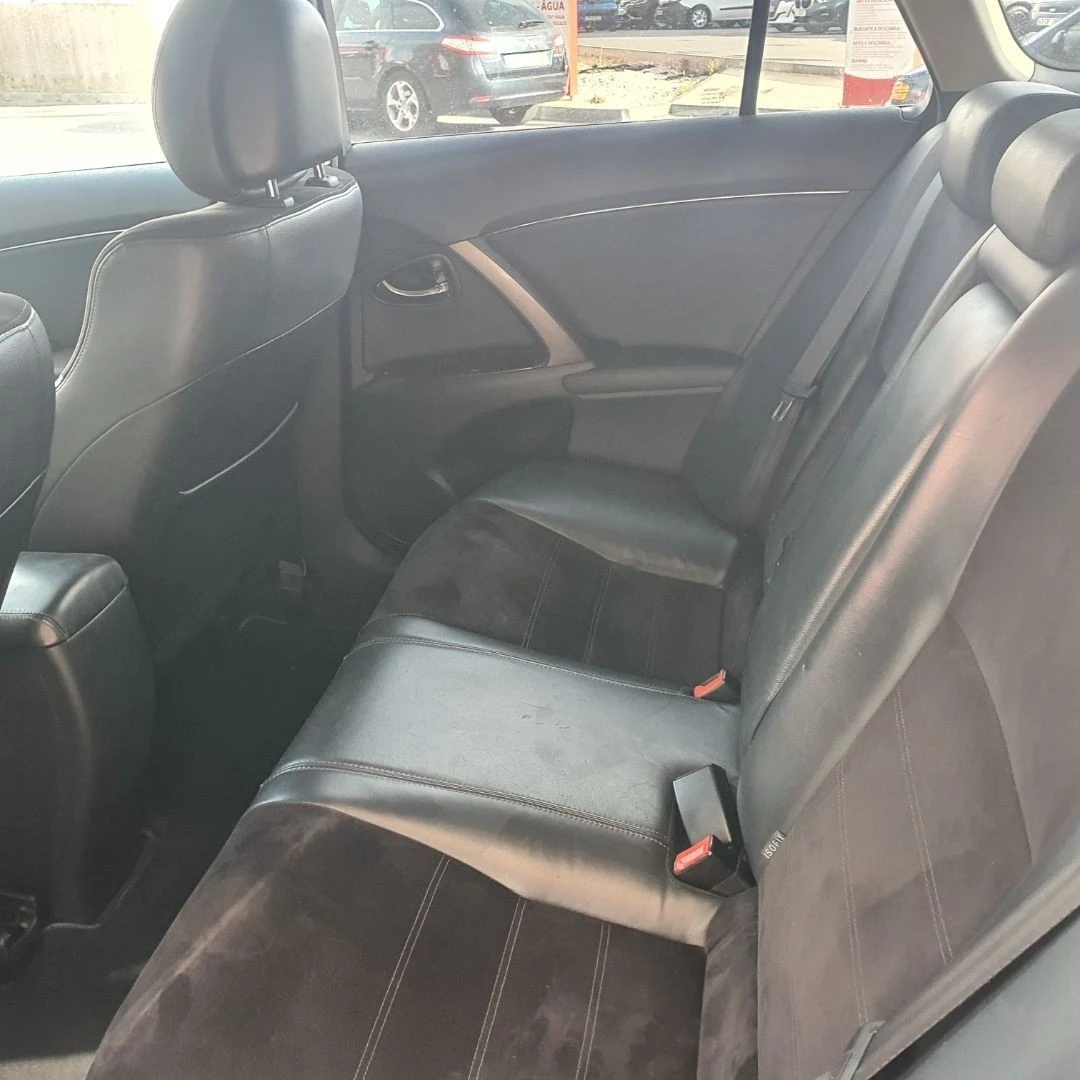 Toyota Avensis SD 2.0 D-4D Exclusive