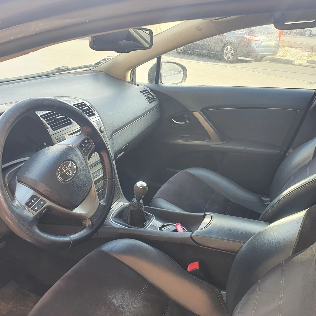 Toyota Avensis SD 2.0 D-4D Exclusive
