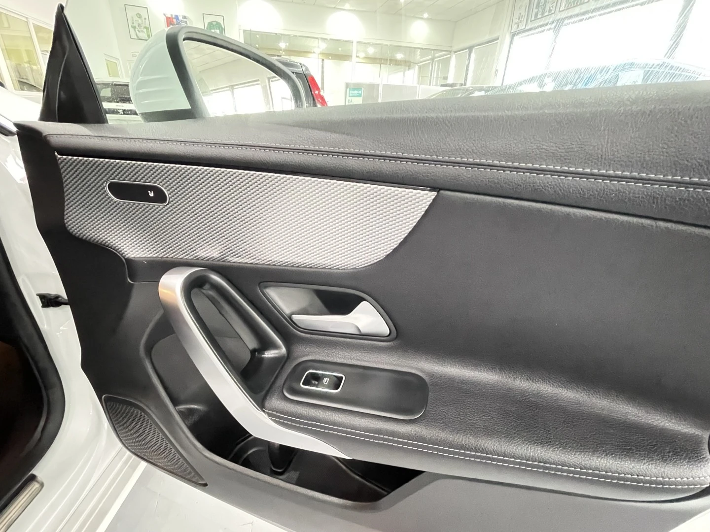 Mercedes-Benz CLA 200 d Shooting Brake 8G-DCT Special Edition