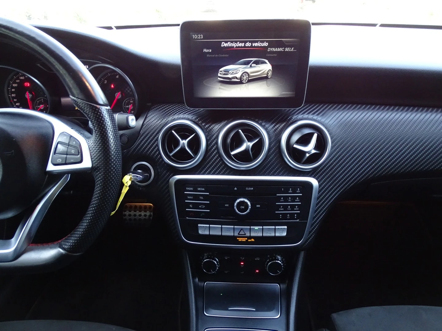 Mercedes-Benz A 200 d AMG Line Aut.