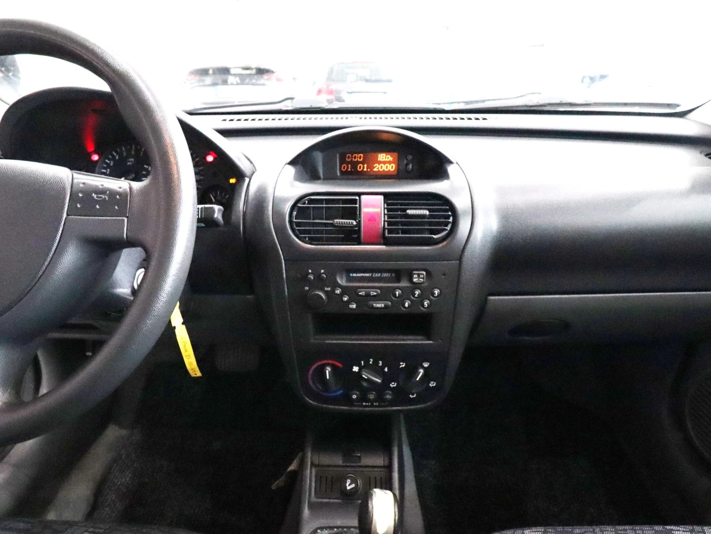 Opel Corsa 1.2 16V Confort