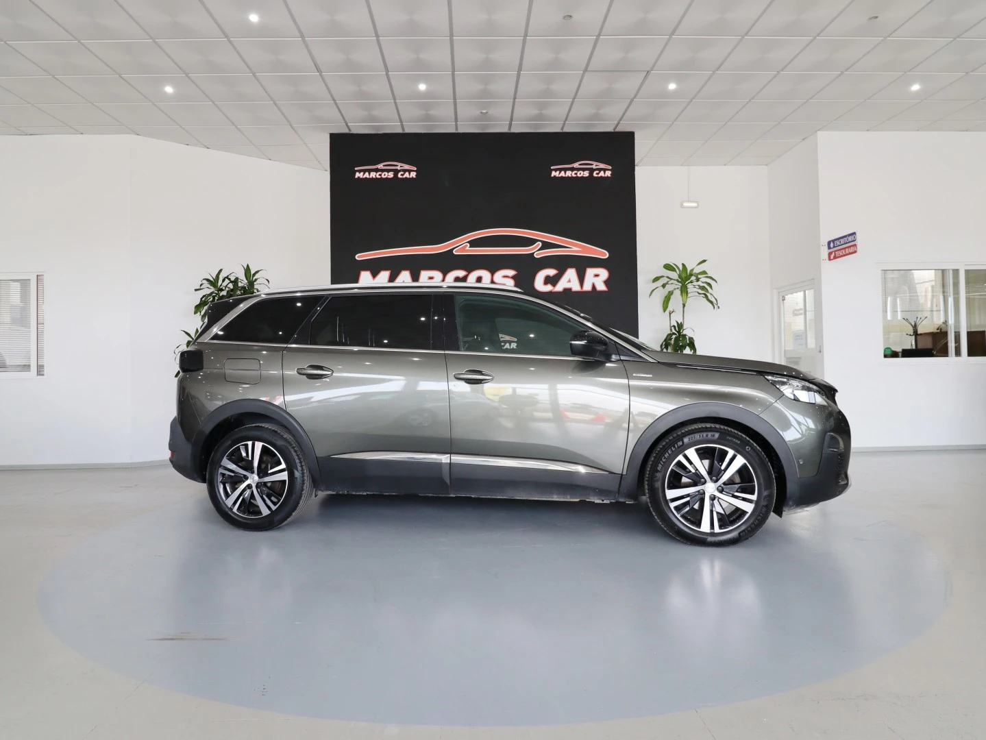 Peugeot 5008 1.5 BlueHDi Allure Pack EAT8