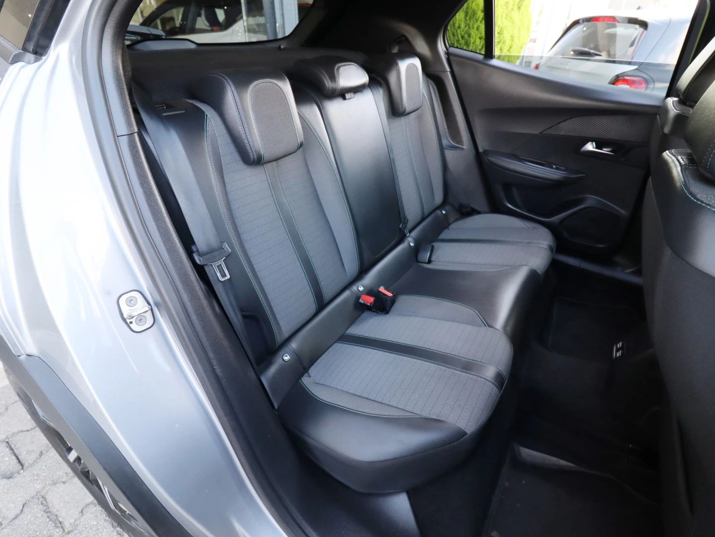 Peugeot 2008 1.2 PureTech Allure