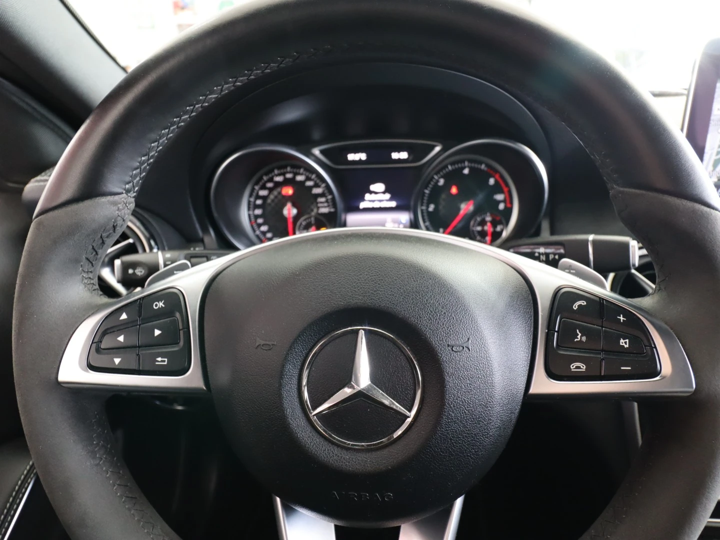 Mercedes-Benz A 180 CDI 7G-DCT AMG Line