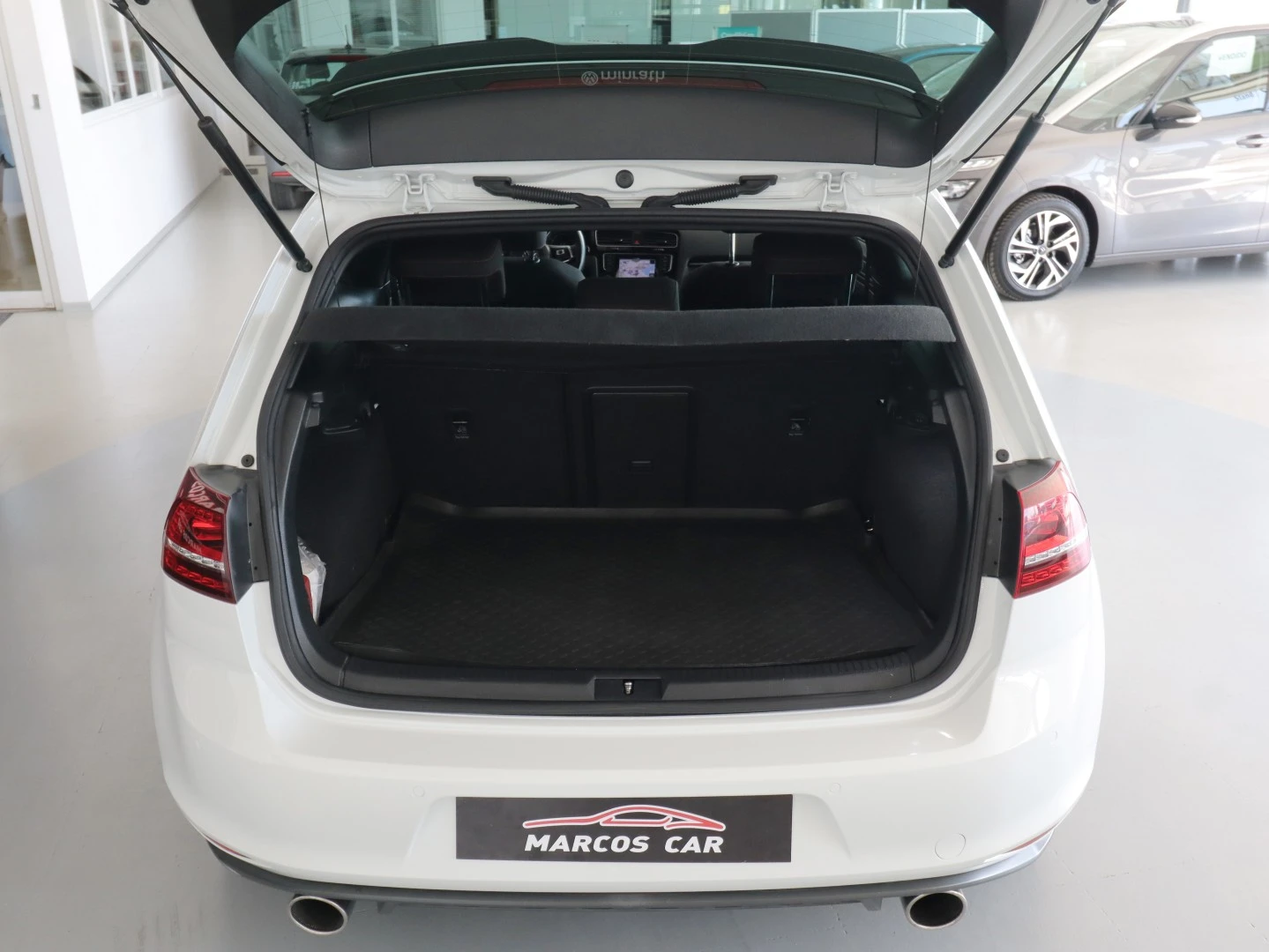 VW Golf GTI Performance
