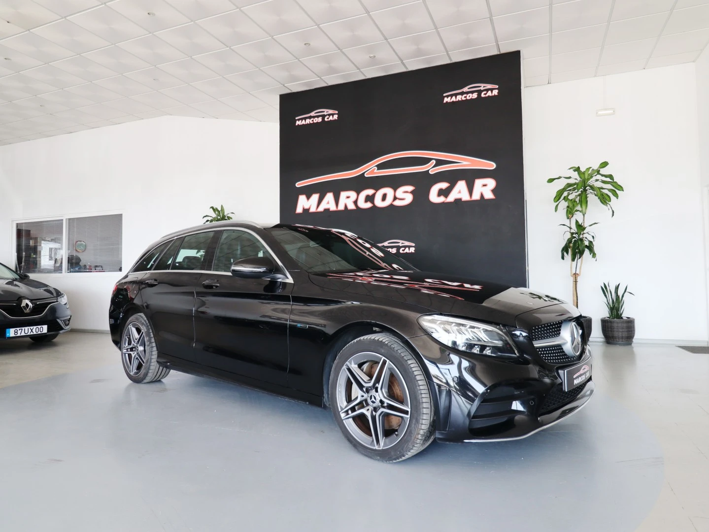 Mercedes-Benz C 300 de AMG Line