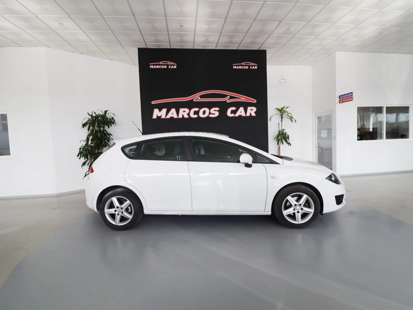 SEAT Leon 1.6 TDI DPF Ecomotive Style