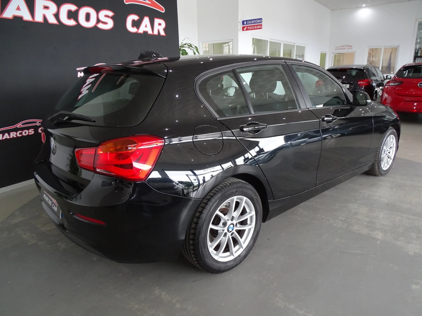 BMW 116 d Advantage Auto