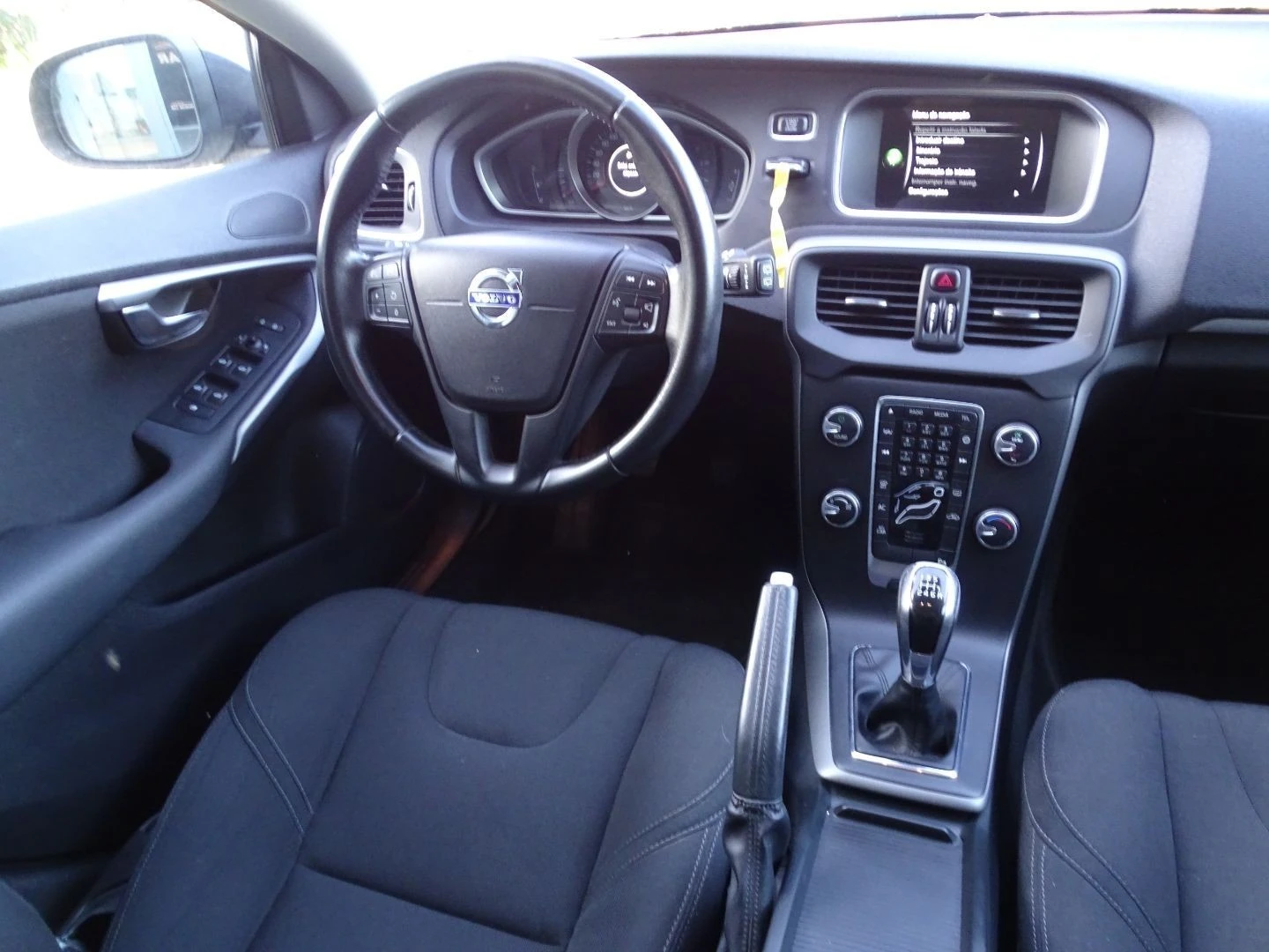 Volvo V40 2.0 D2 Momentum Eco