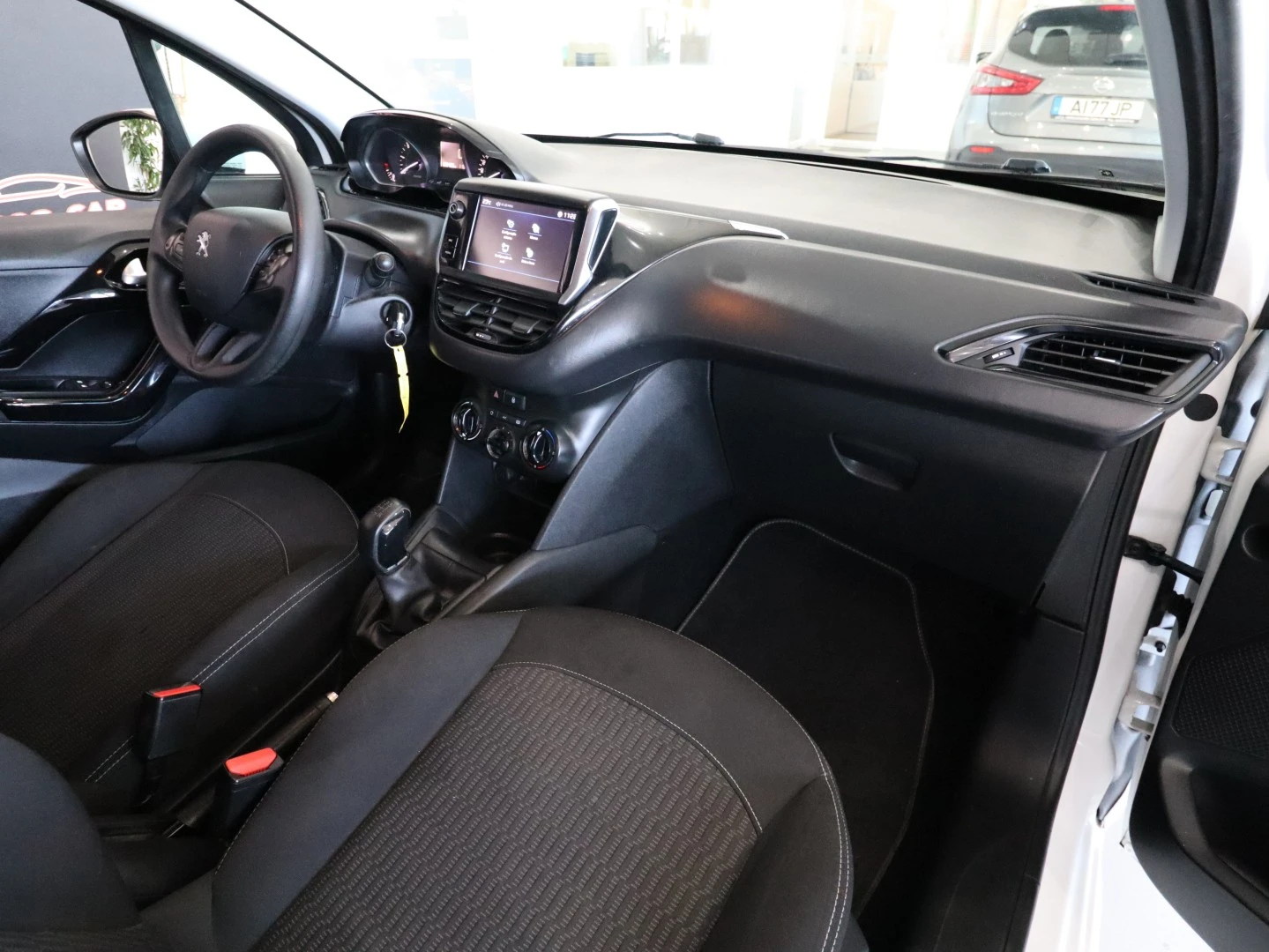Peugeot 208 1.6 BlueHDi Active