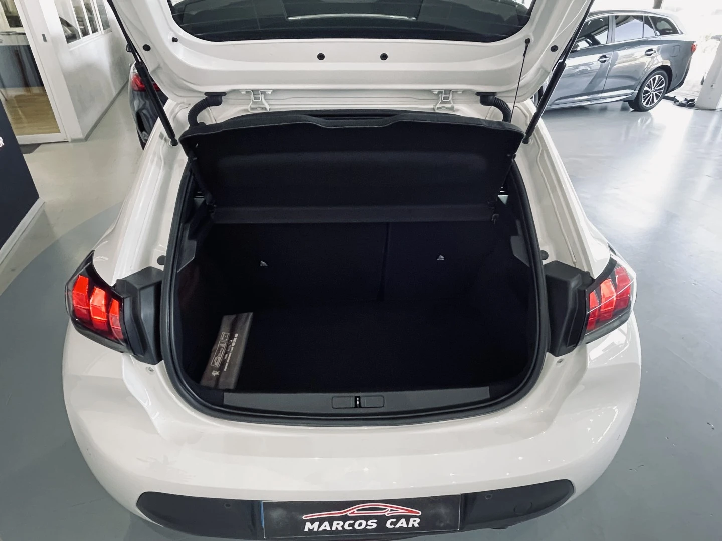 Peugeot 208 1.5 BlueHDi Active