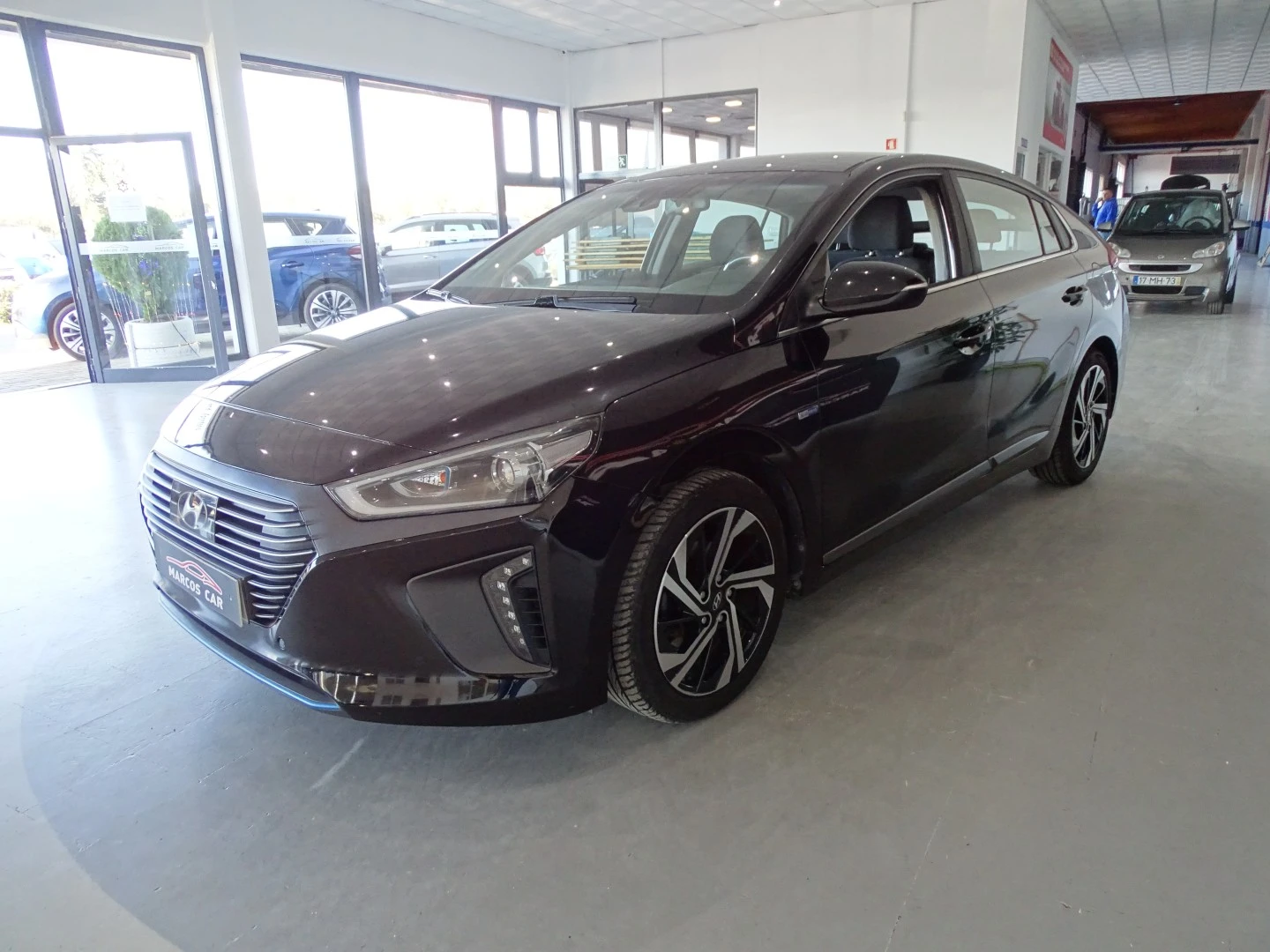 Hyundai Ioniq 1.6 GDI HEV Hybrid Tech