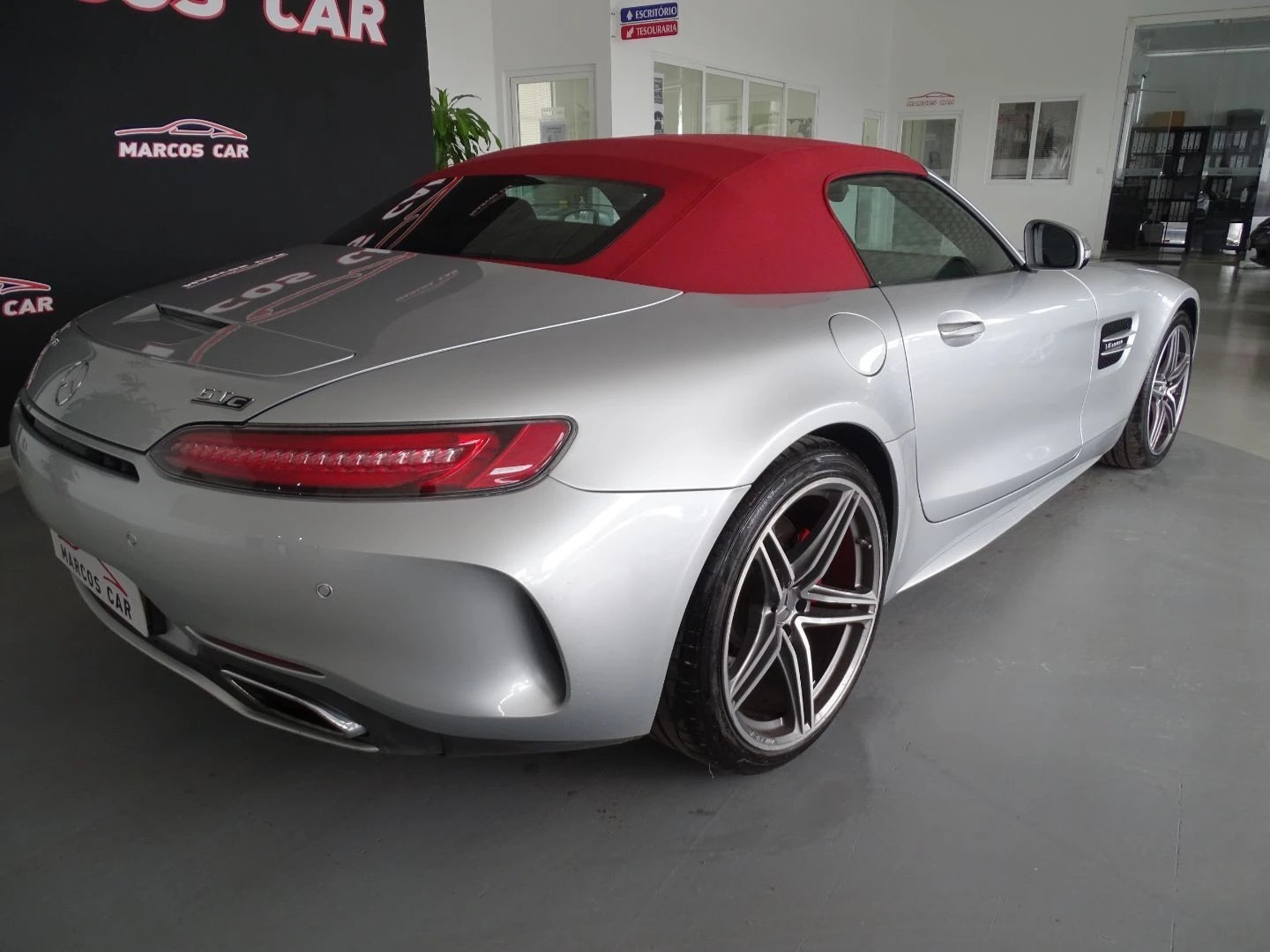 Mercedes-Benz AMG GT C  V8 Biturbo  Roadster