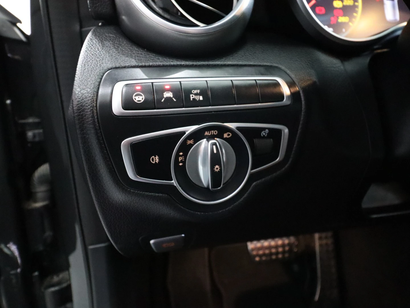 Mercedes-Benz C 300 de AMG Line
