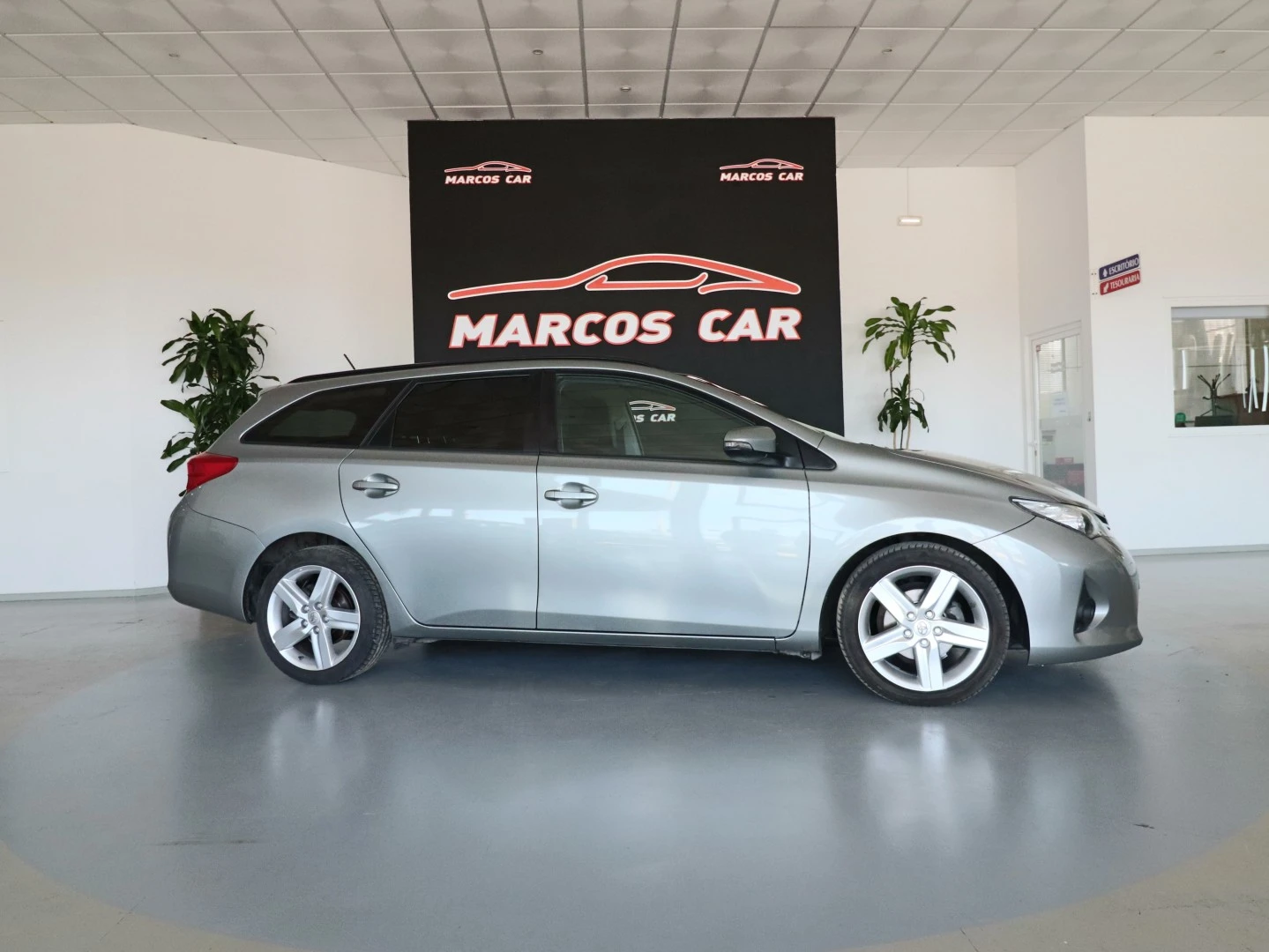 Toyota Auris Touring Sports 1.4 D-4D Active+AC