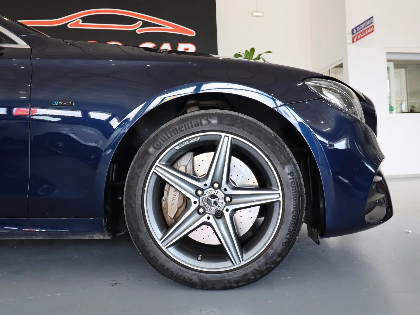 Mercedes-Benz E 300 De Avantgarde