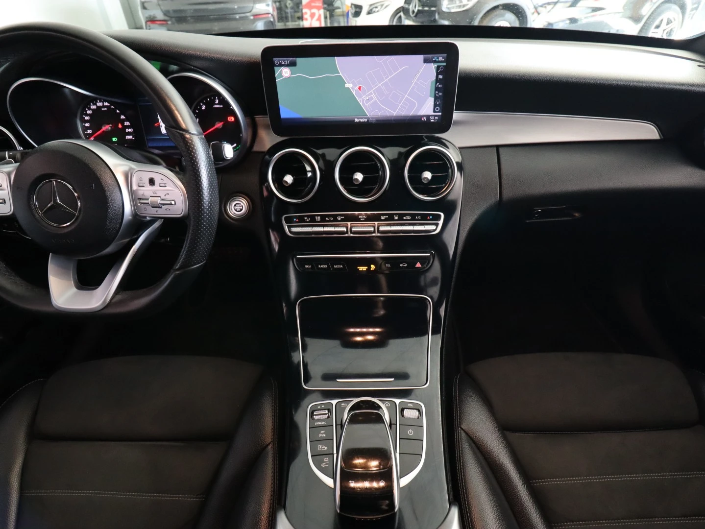 Mercedes-Benz C 300 de AMG Line
