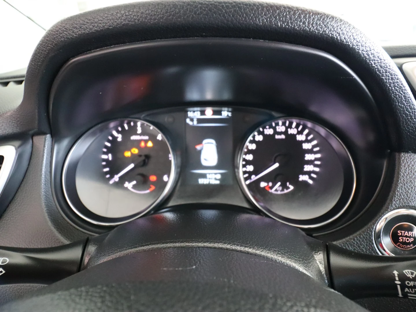 Nissan Qashqai 1.5 dCi Tekna Premium A+C