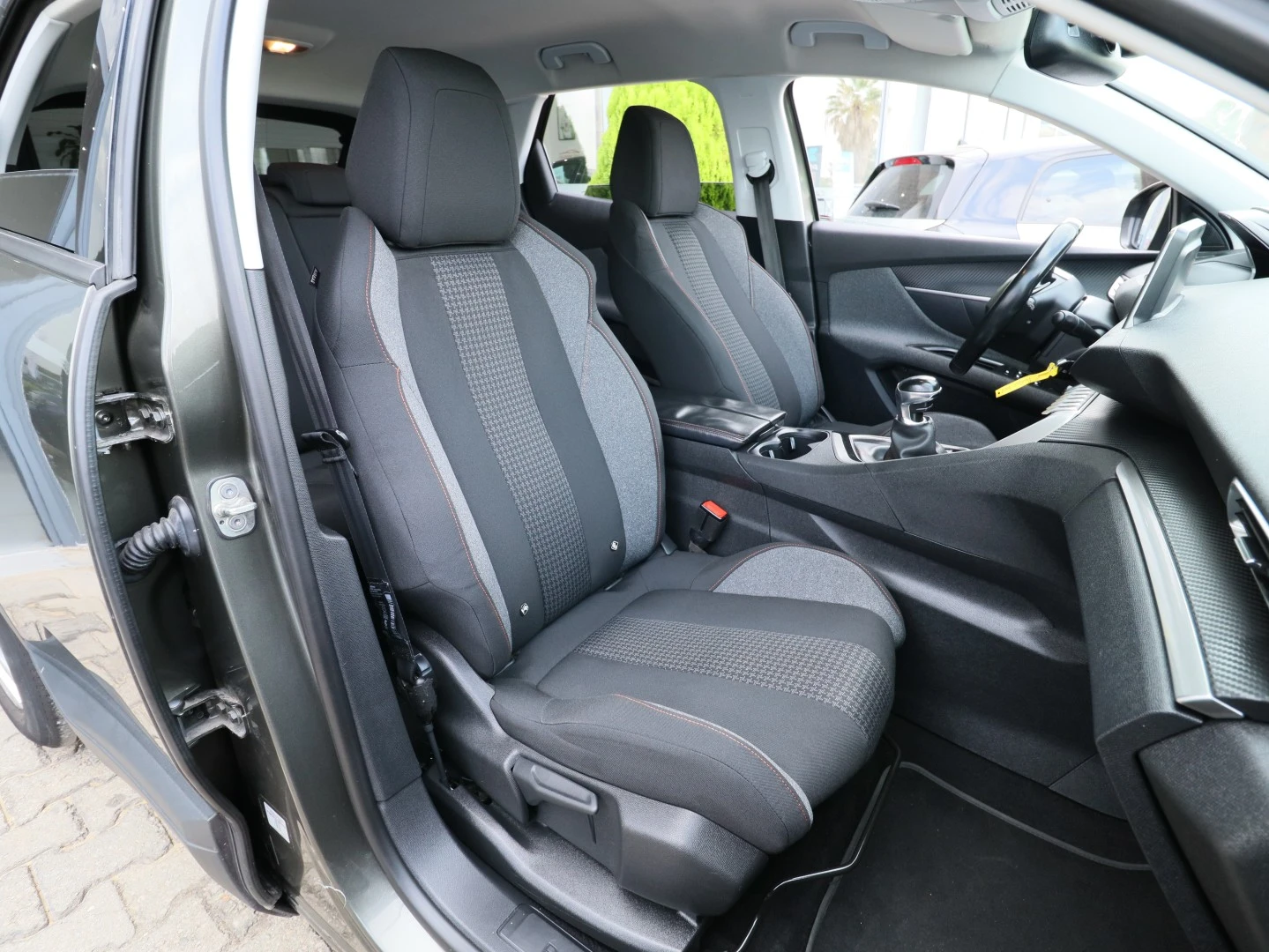 Peugeot 3008 1.6 BlueHDi Active