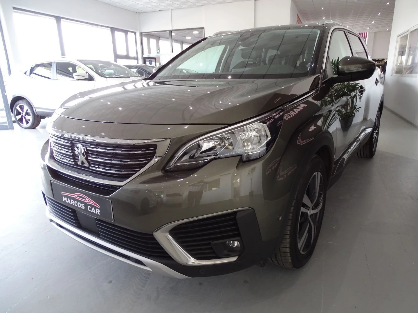 Peugeot 5008 1.5 BlueHDi Allure