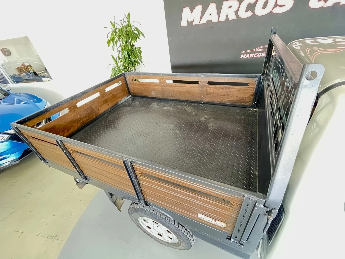Toyota Hilux 2.5 D-4D 4WD CE CM AC