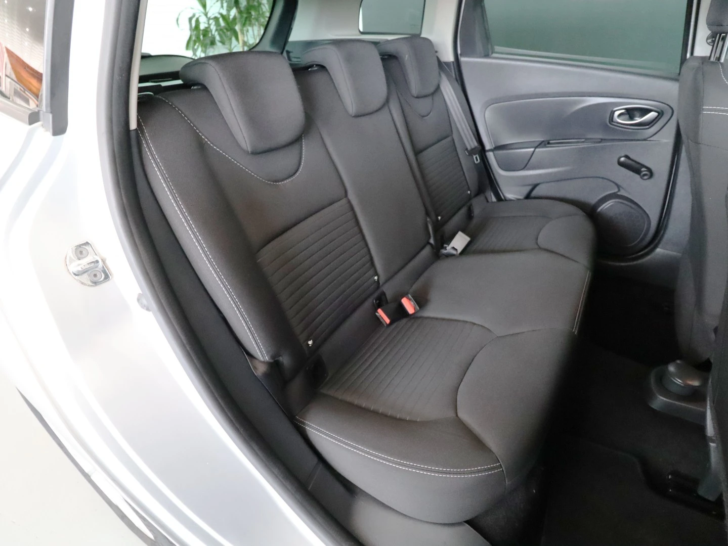 Renault Clio Sport Tourer 0.9 TCe Limited
