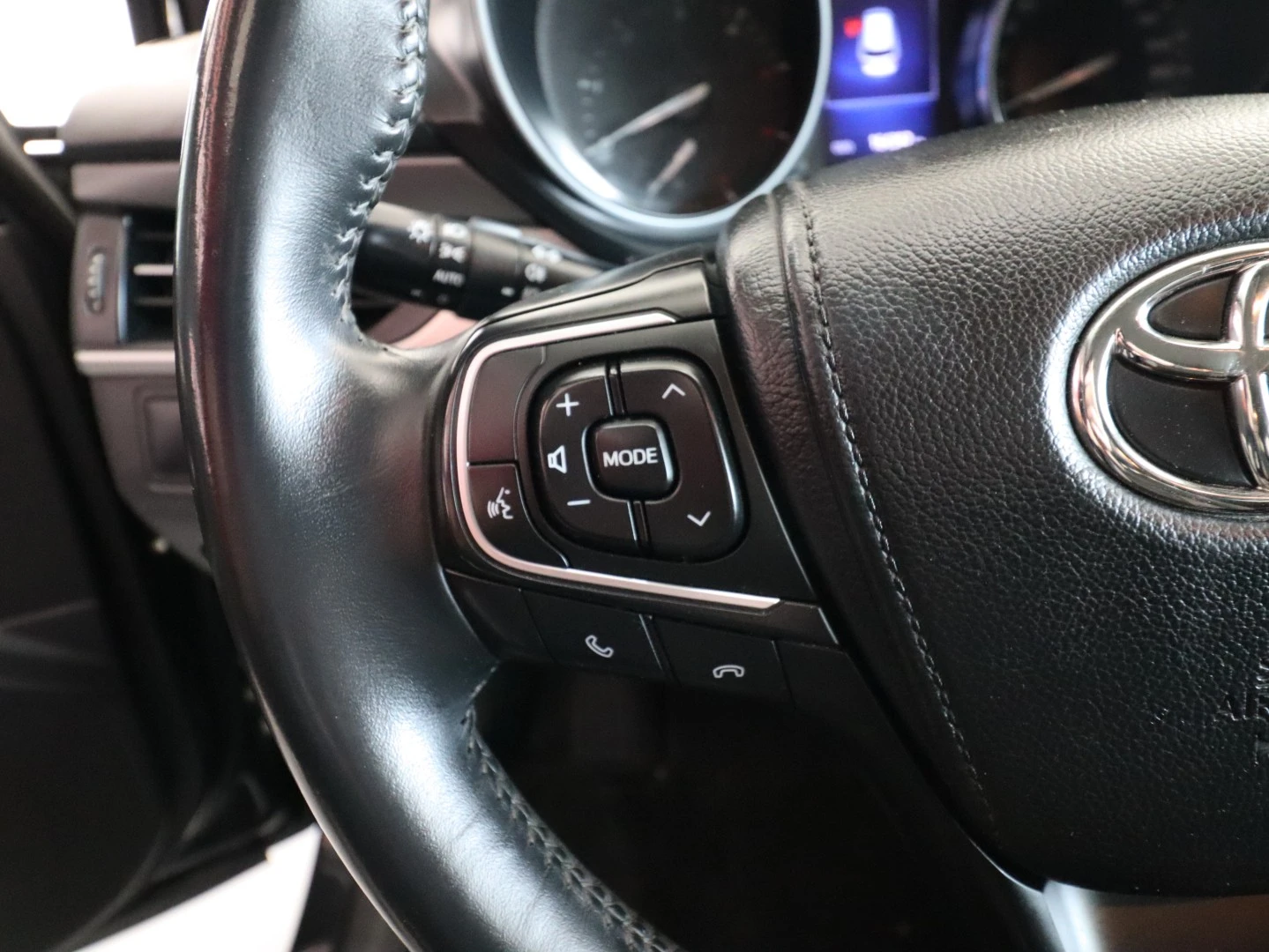 Toyota Avensis Touring Sports 1.6 D-4D Exclusive+GPS