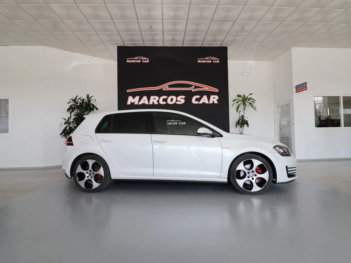 VW Golf 2.0 TSi GTi Performance