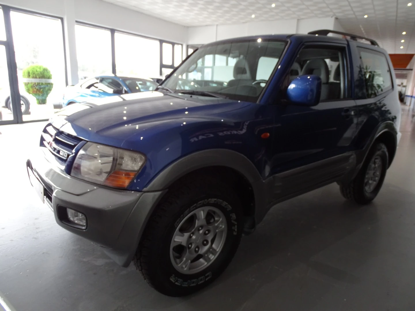 Mitsubishi Pajero 3.2 DI-D GLS ABS+CA