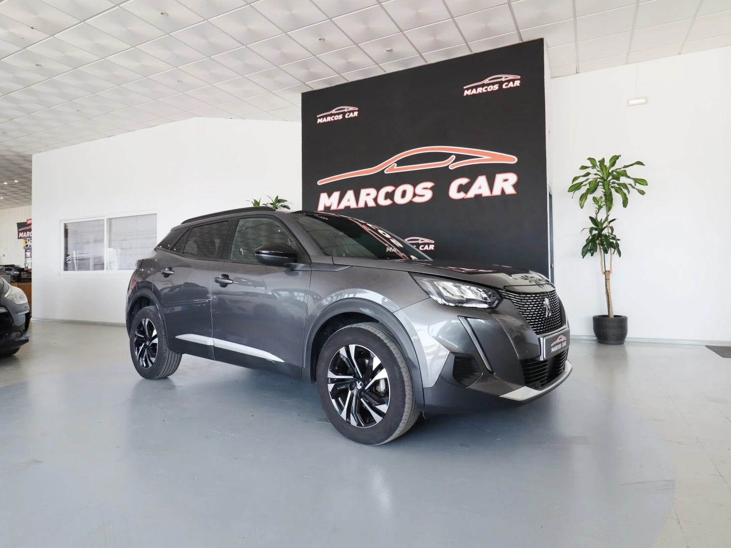 Peugeot 2008 1.2 PureTech Allure
