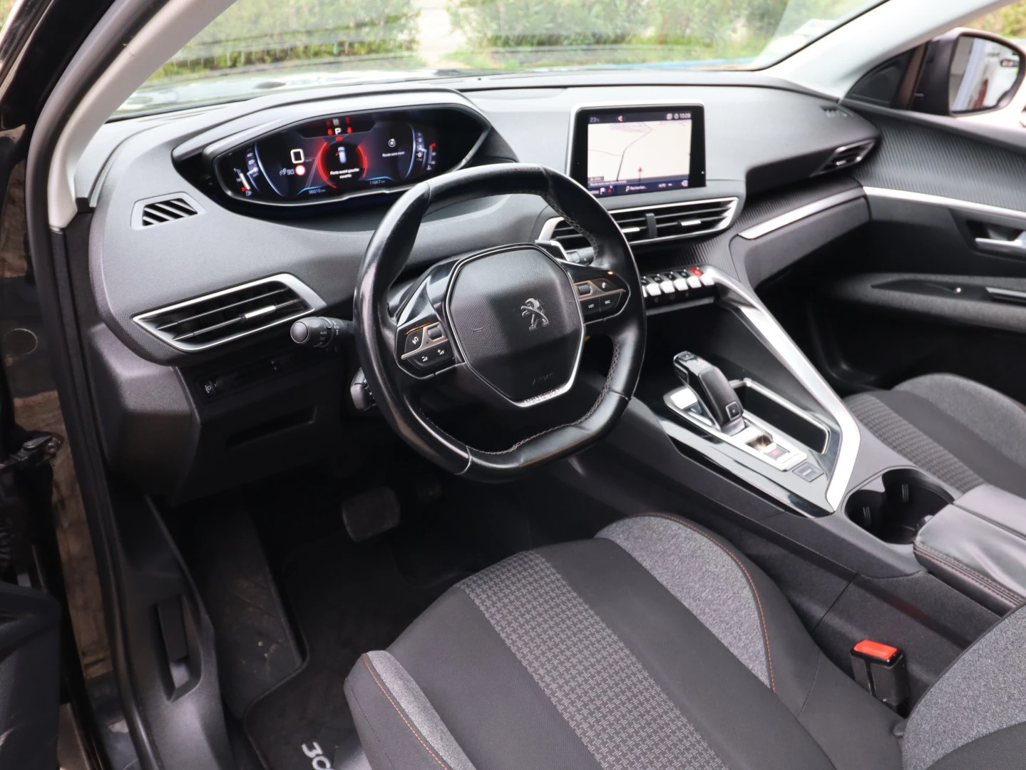Peugeot 3008 1.6 BlueHDi Style EAT6