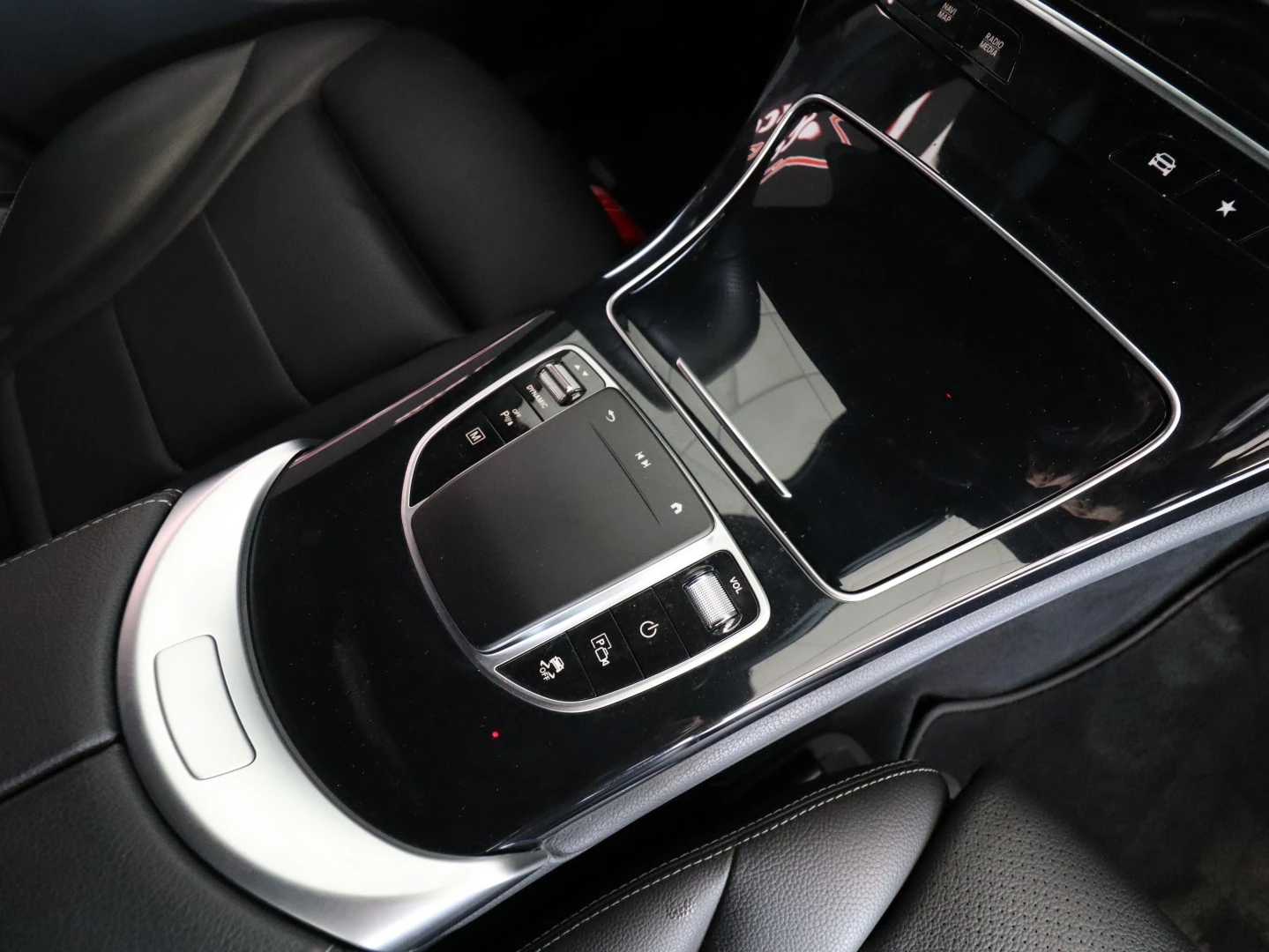 Mercedes-Benz GLC 300 AMG